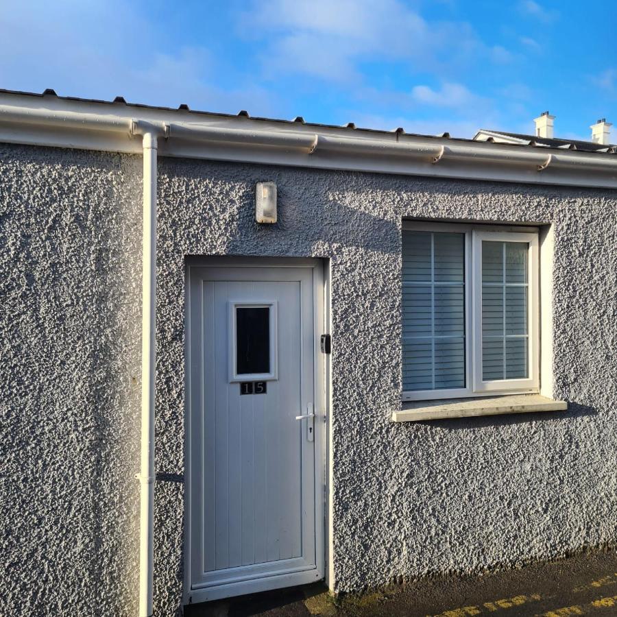 Апартаменти 2 Bed Flat Right In Centre Of Portrush Town Екстер'єр фото
